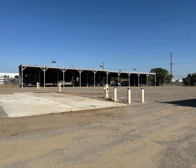 23447 Cajalco Rd, Perris, CA for lease - Building Photo - Image 1 of 5