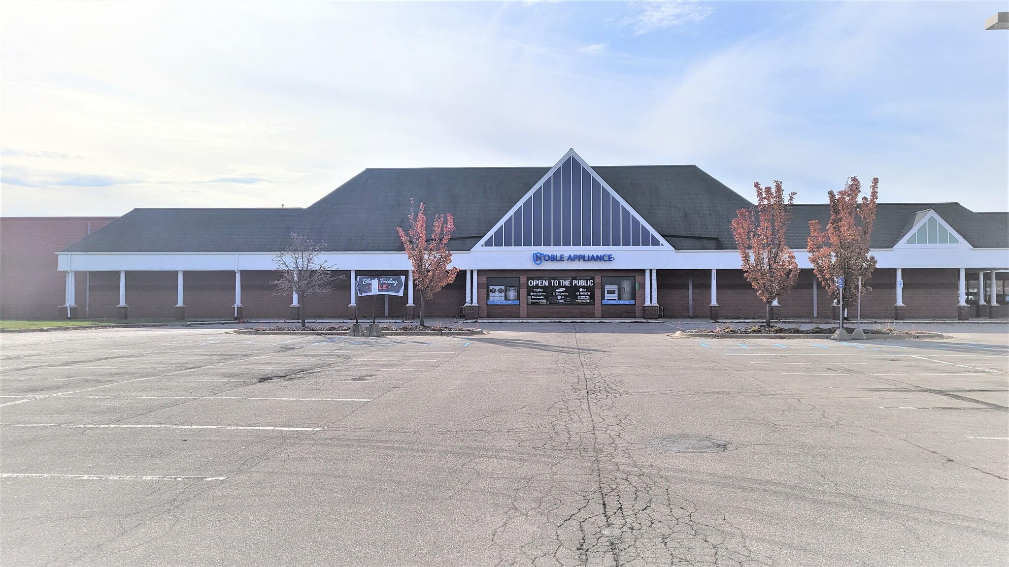 7001 Dexter Ann Arbor Rd, Dexter, MI for lease Primary Photo- Image 1 of 2