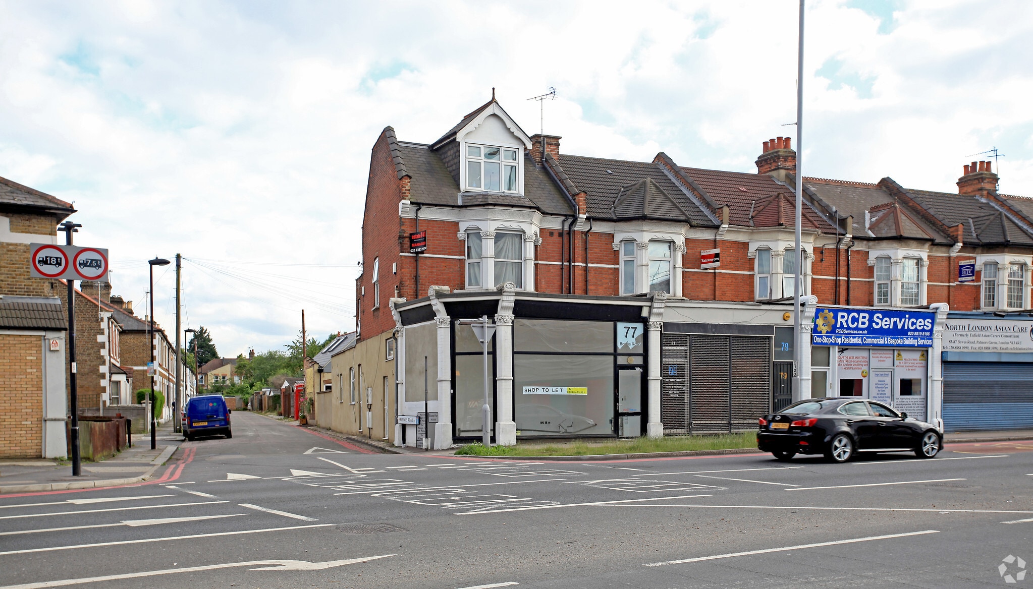 77 Bowes Rd, London for sale Primary Photo- Image 1 of 1