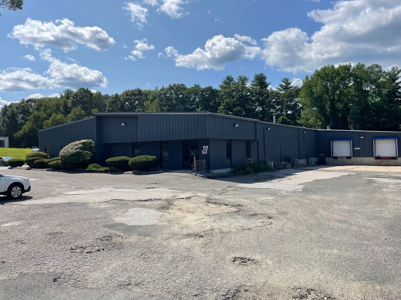 219 Industrial Ln, Torrington, CT for sale - Building Photo - Image 1 of 3