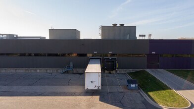 5200 E Cork St, Kalamazoo, MI for lease Interior Photo- Image 2 of 15