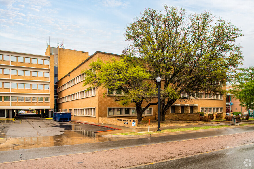 1111 N Lee Ave, Oklahoma City, OK for lease - Building Photo - Image 2 of 14