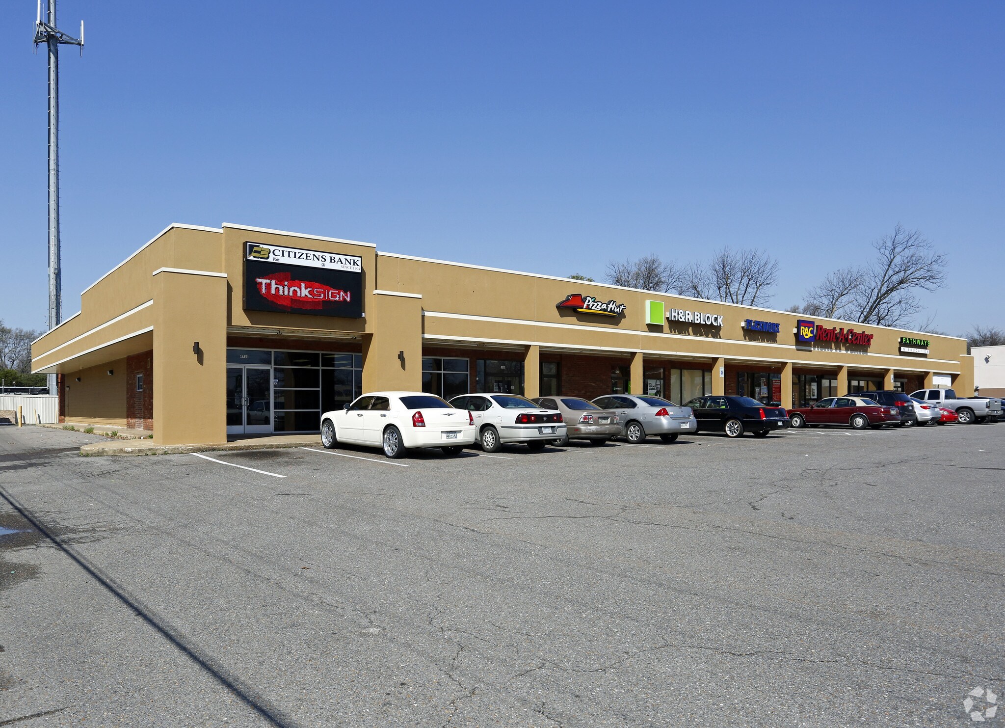 4701-4715 Elvis Presley Blvd, Memphis, TN for lease Building Photo- Image 1 of 8