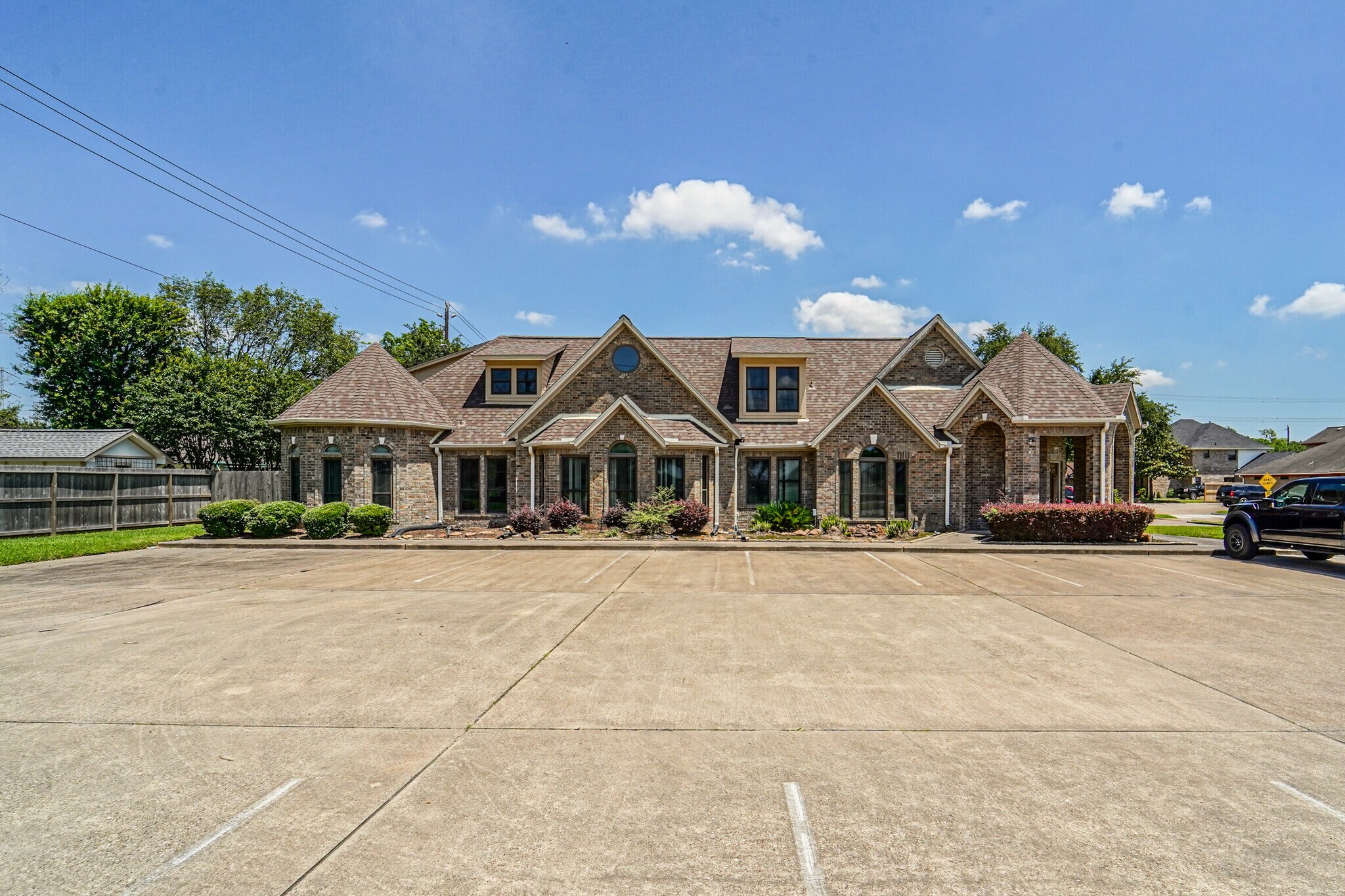 401 W San Augustine St, Deer Park, TX for sale Primary Photo- Image 1 of 1