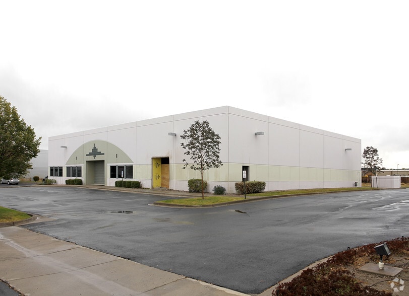 7240 S Fraser St, Centennial, CO for sale - Building Photo - Image 1 of 10