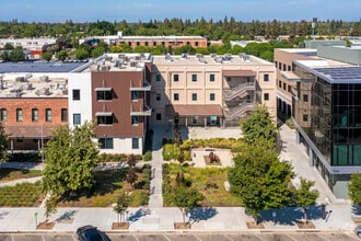 744 P St, Fresno, CA - AERIAL map view