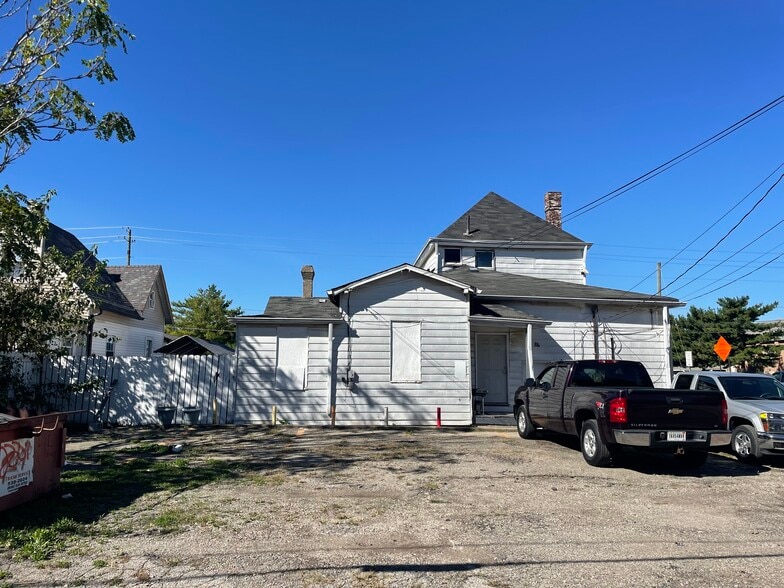2137 S Meridian St, Indianapolis, IN for sale - Building Photo - Image 3 of 11