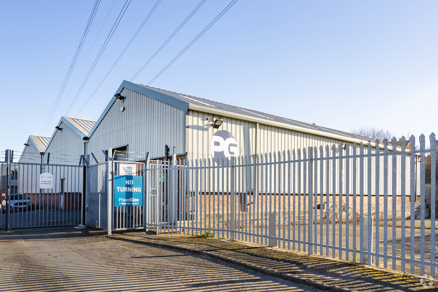 Rigby St, Wednesbury for lease - Primary Photo - Image 1 of 5