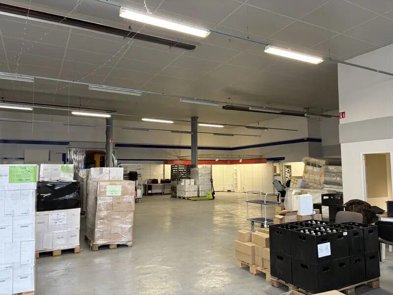 Office in Lyon for lease Interior Photo- Image 1 of 6