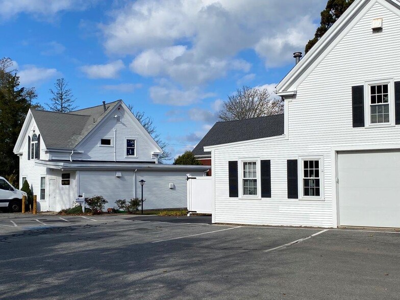 1-13 Willow St, Yarmouth Port, MA for lease - Building Photo - Image 3 of 21