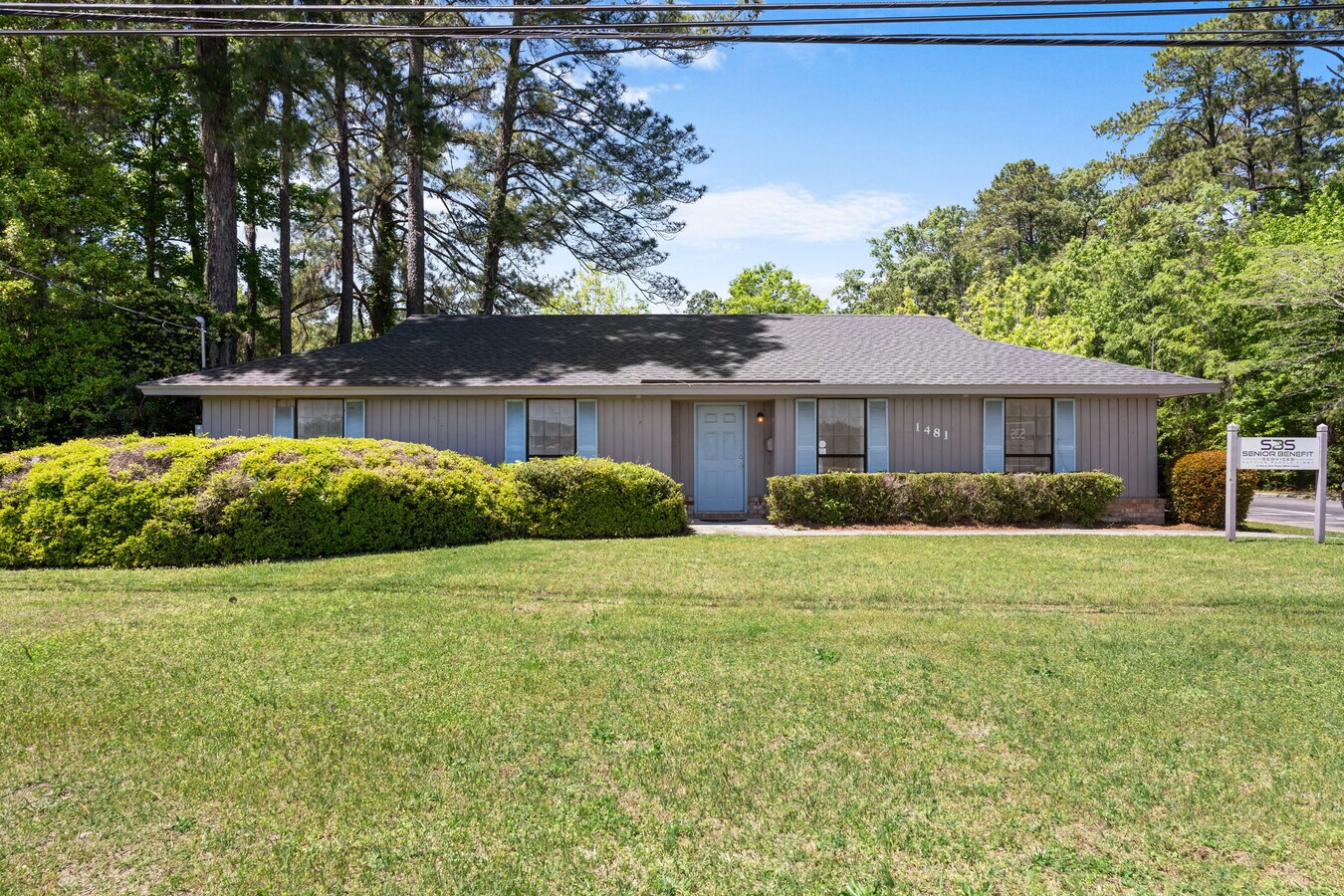 1481 Dean Forest Rd, Savannah, GA 31405