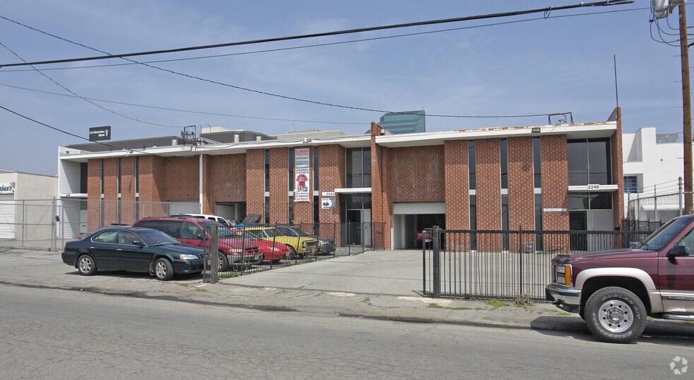 2240 Federal Ave, Los Angeles, CA for sale - Building Photo - Image 3 of 6