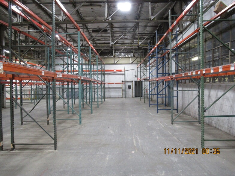 63 Railroad Ave, Wallkill, NY for lease - Interior Photo - Image 1 of 65