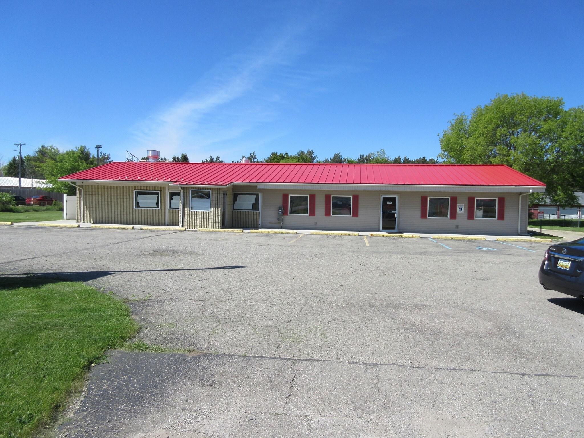 8474 W Mount Morris Rd, Flushing, MI for sale Building Photo- Image 1 of 1