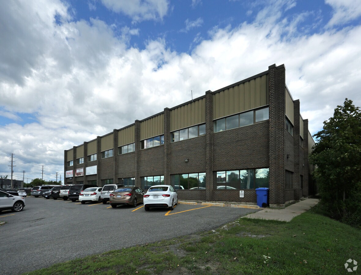 2495 Lancaster Rd, Ottawa, ON, K1B 4L5 Industrial Space For Lease
