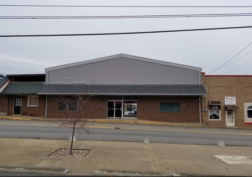 8154 Main St, Campbellsburg, KY for sale - Primary Photo - Image 1 of 1