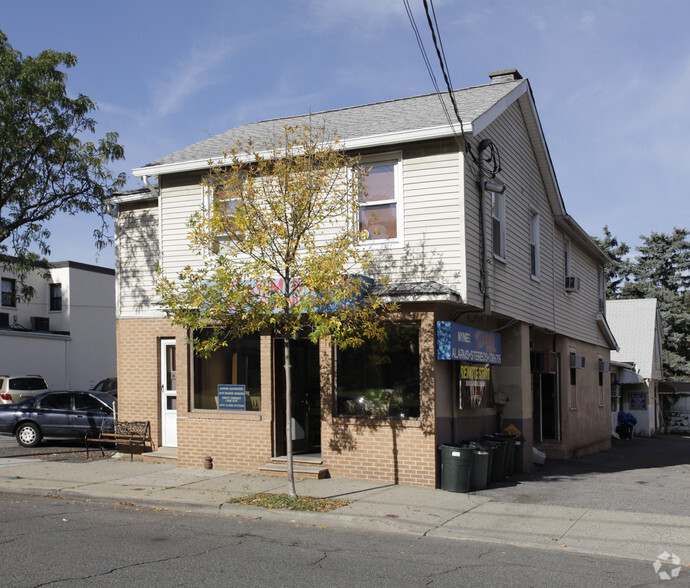 421 5th St, Pelham, NY for lease - Primary Photo - Image 1 of 12