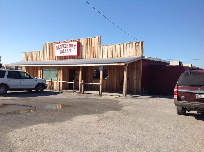 312 S Sunset Strip St, Kenedy, TX for sale - Building Photo - Image 1 of 3