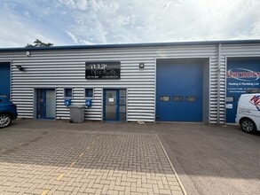 Woodside, Birchanger for lease Building Photo- Image 1 of 3