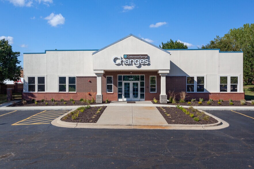 15040 W 138th St, Olathe, KS for sale - Building Photo - Image 1 of 1