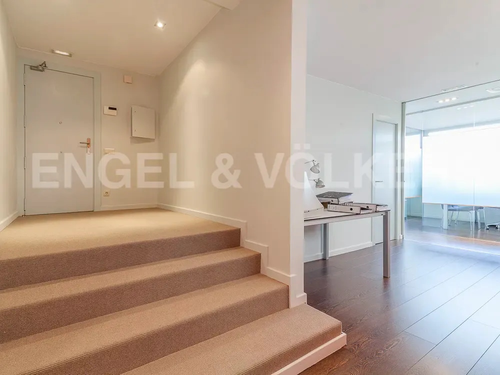 Office in Barcelona, Barcelona for lease Interior Photo- Image 1 of 14