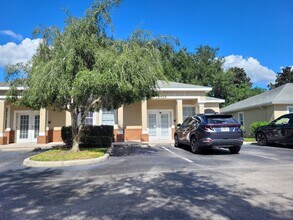 27724 Cashford Cir, Wesley Chapel, FL for lease Building Photo- Image 1 of 8