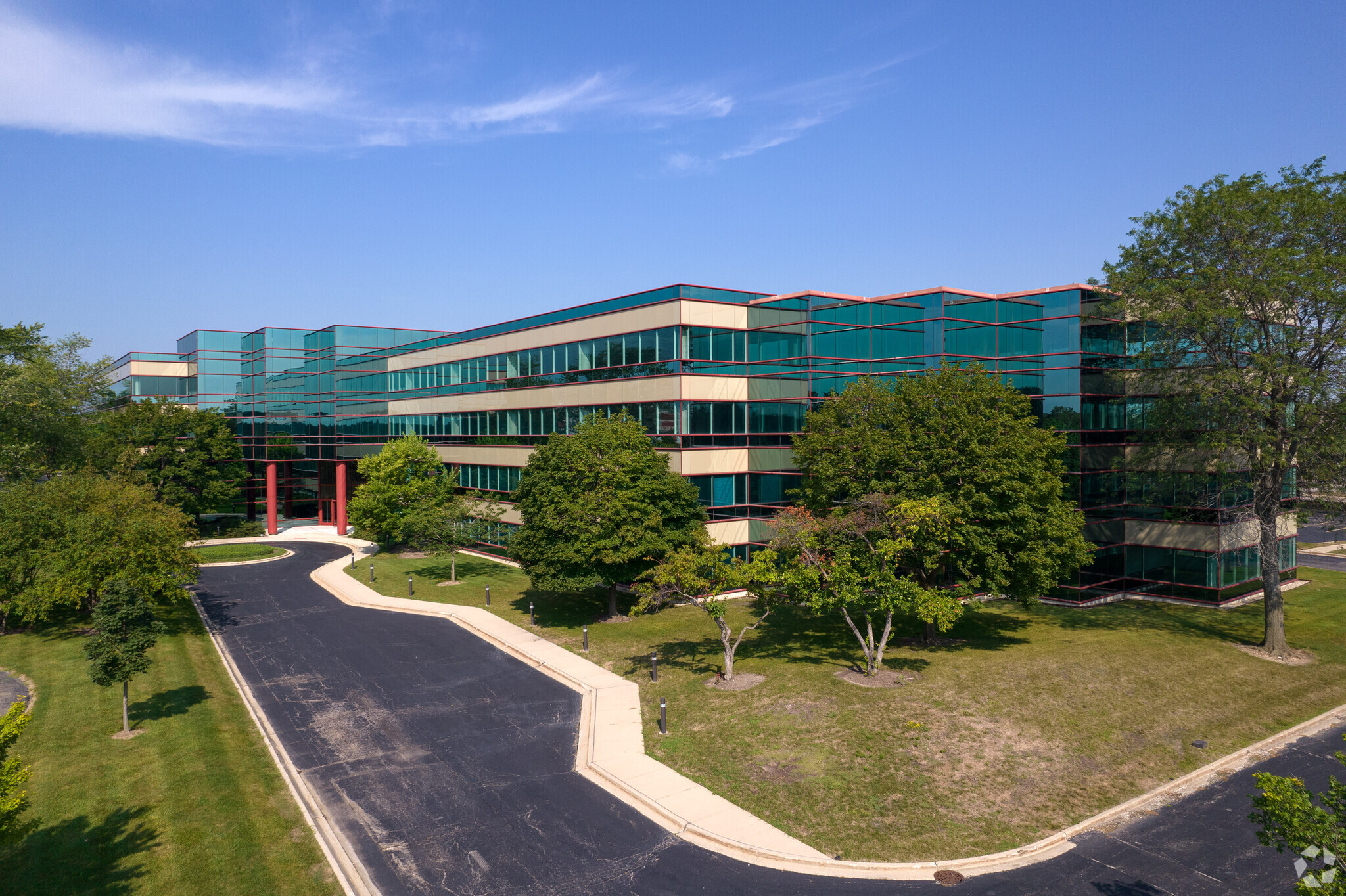 1 Overlook Pt, Lincolnshire, IL for lease Building Photo- Image 1 of 51