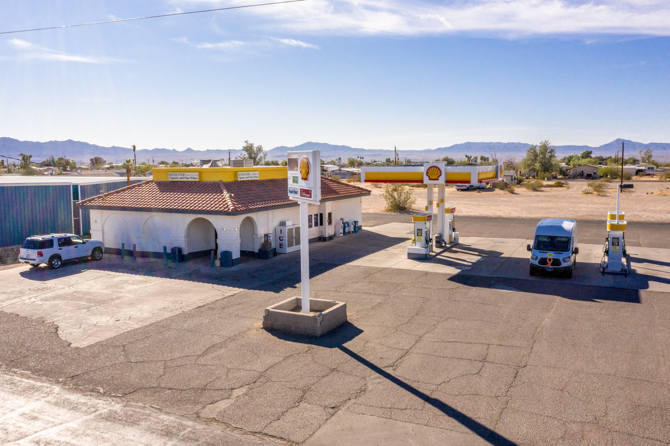 13015 golden shores pky topock az 86436 retail for sale loopnet com river stop gas station store 13015 golden shores pky