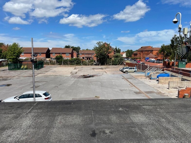 64-66 Old Taunton Rd, Bridgwater for lease - Building Photo - Image 2 of 5