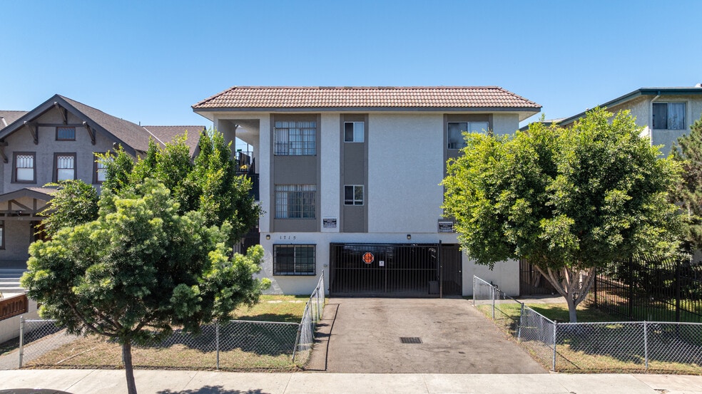 1715 Westmoreland Blvd, Los Angeles, CA for sale - Building Photo - Image 1 of 21