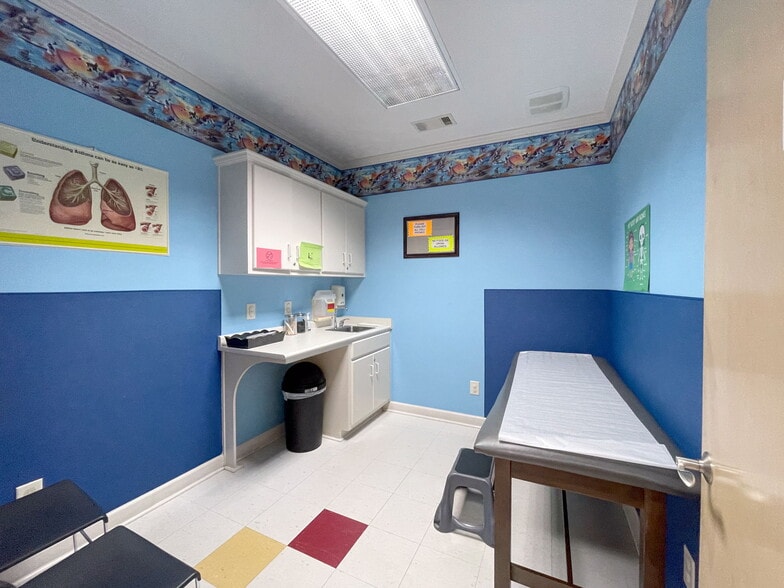 1900 11th Ave, Columbus, GA for lease - Interior Photo - Image 2 of 17