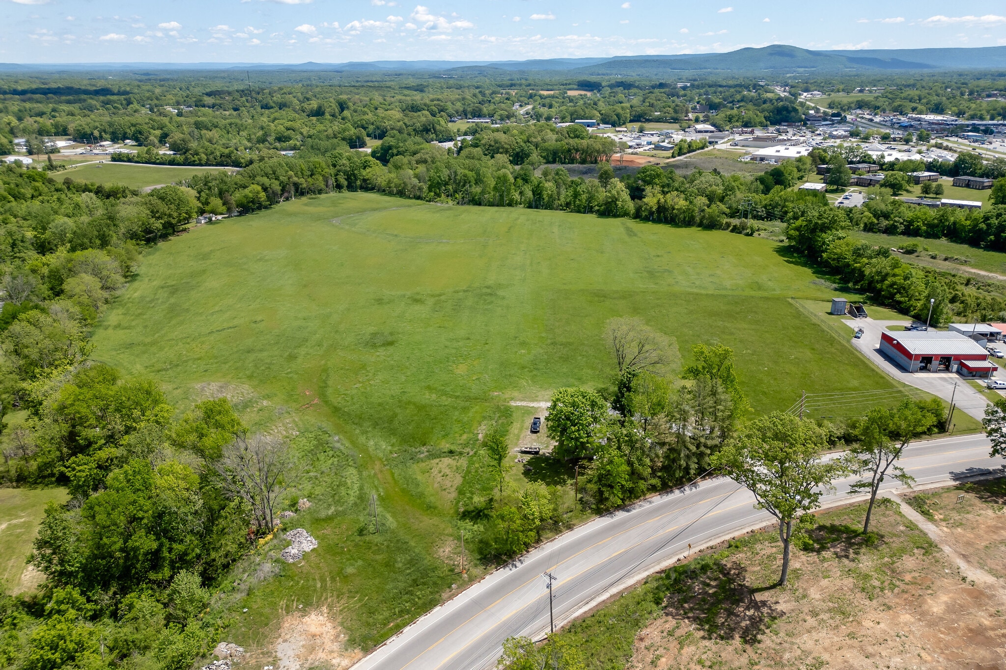 1036 Old Smithville Rd, McMinnville, TN for sale Primary Photo- Image 1 of 20