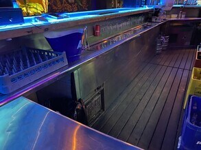 Retail in Barcelona, Barcelona for lease Interior Photo- Image 2 of 7