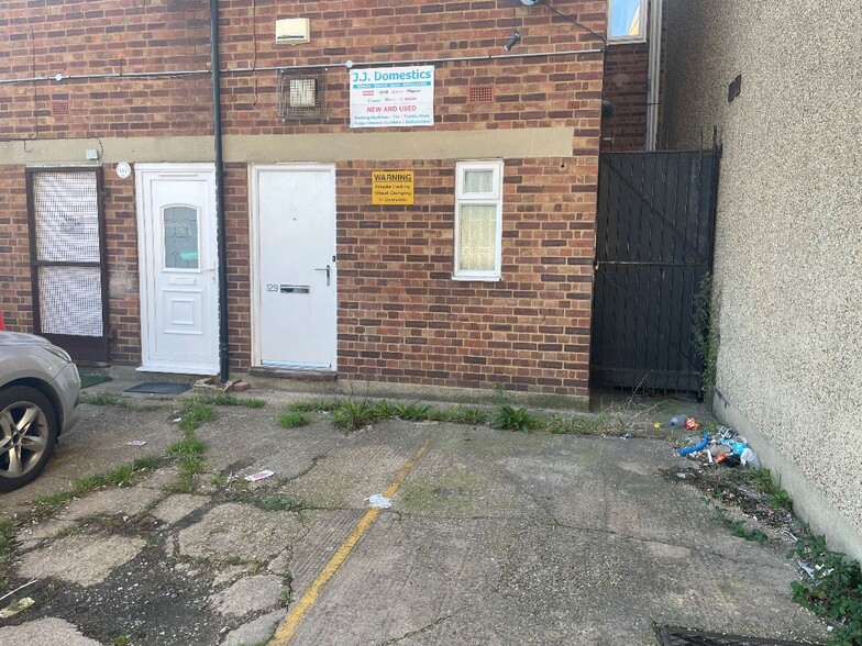 131-133 Furtherwick Rd, Canvey Island for lease - Other - Image 2 of 2