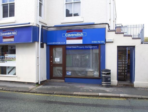 2 Chester St, Mold for sale - Primary Photo - Image 1 of 1