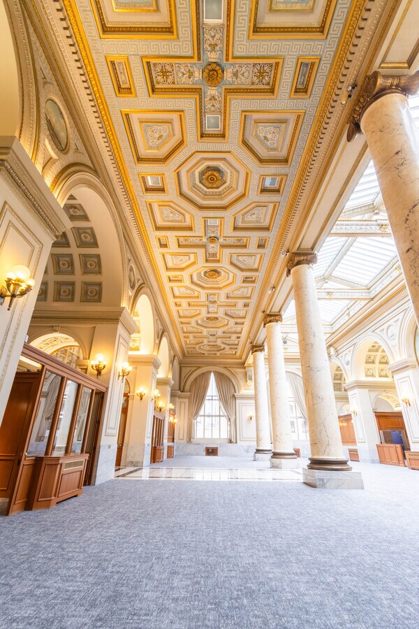 View Photo
