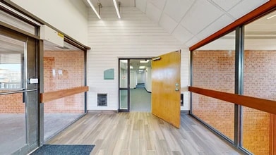 1777 Reisterstown Rd, Pikesville, MD for lease Matterport 3D Scan- Image 1 of 8