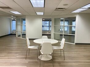 100 E Walton Pl, Chicago, IL for lease Interior Photo- Image 2 of 8