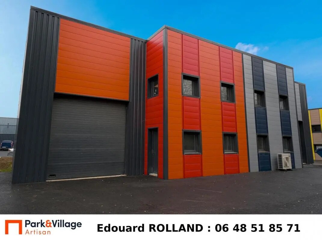 Industrial in Nantes for lease Building Photo- Image 1 of 4