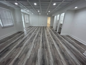 3692 S Plaza Trl, Virginia Beach, VA for lease Interior Photo- Image 2 of 9