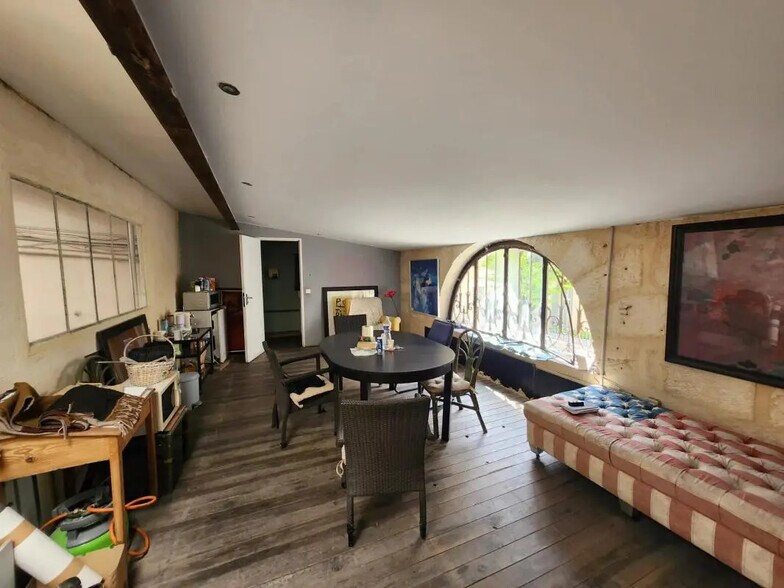 Industrial in Montpellier for sale - Interior Photo - Image 3 of 18