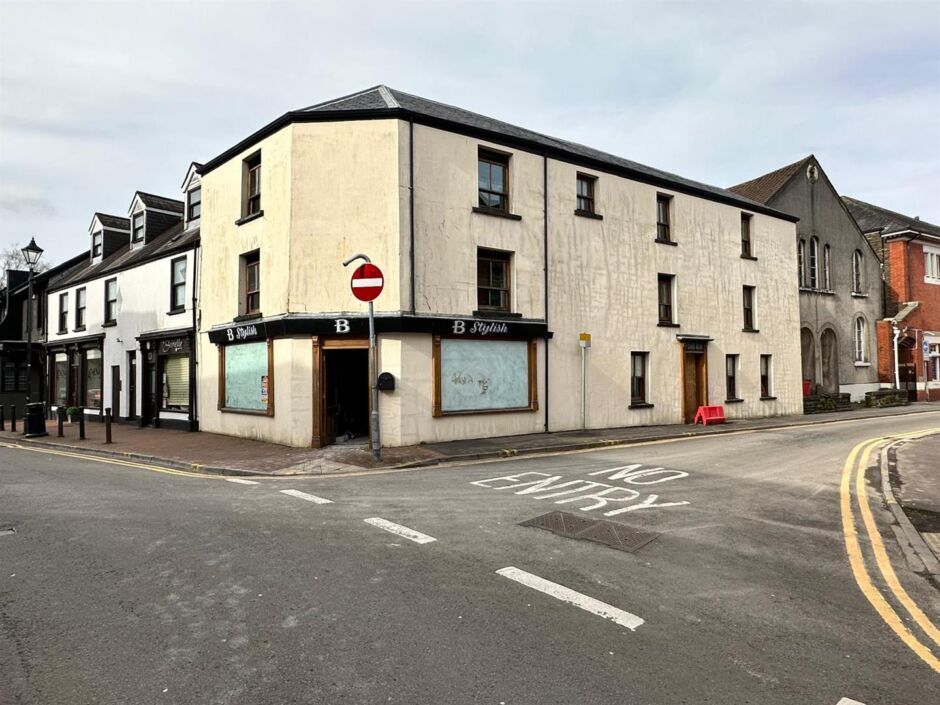 30 High St, Neath for sale Building Photo- Image 1 of 8