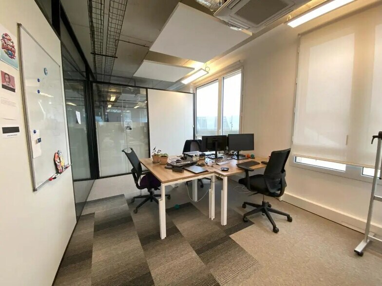 Office in Cesson-Sévigné for lease - Interior Photo - Image 3 of 8