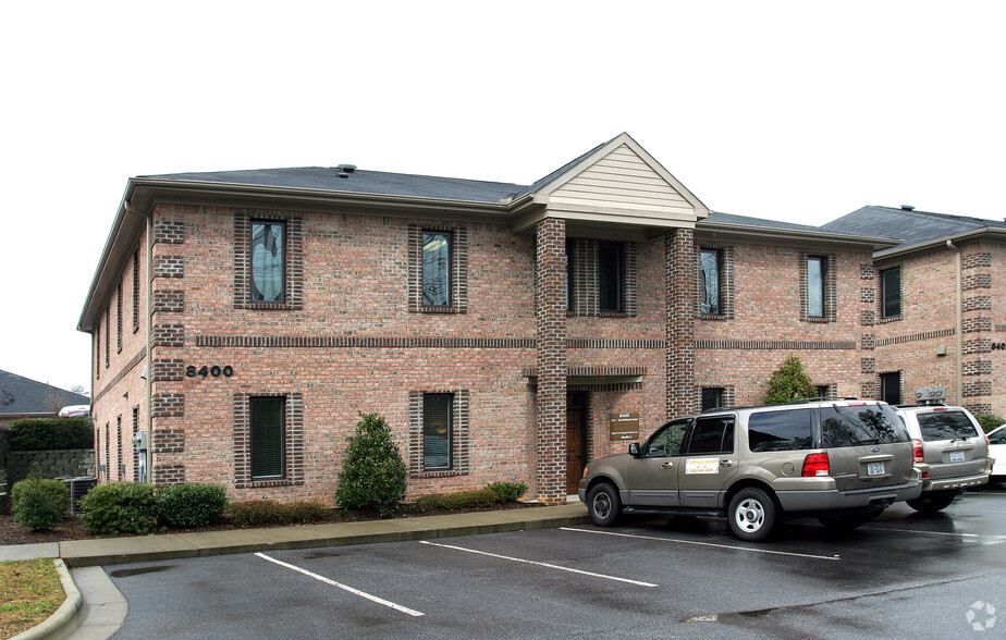 8400 Six Forks Rd, Raleigh, NC for sale - Primary Photo - Image 1 of 1