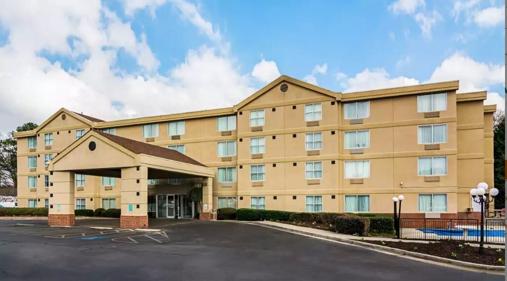 357 Lee St, Forest Park, GA for sale Primary Photo- Image 1 of 1