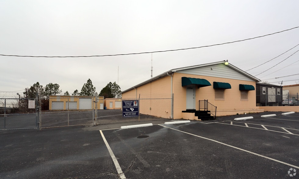 1704 Risley Rd, Columbia, SC for sale - Primary Photo - Image 1 of 1