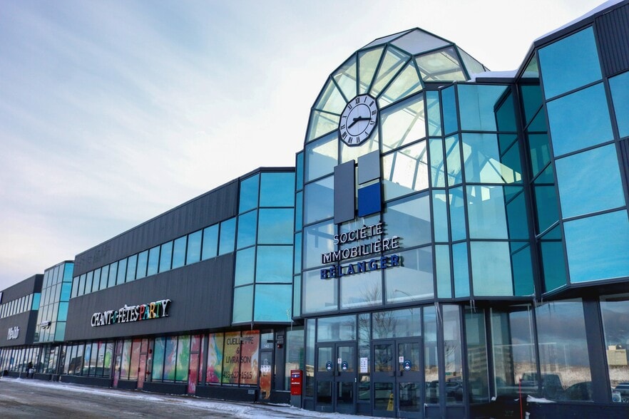 325 Rue Du Marais, Québec, QC for lease - Primary Photo - Image 1 of 8