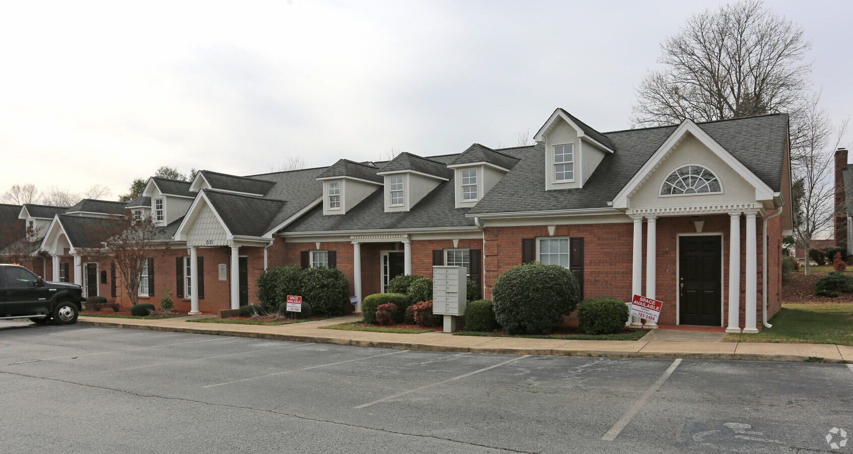 2121 Eastchester Dr, High Point, NC 27265