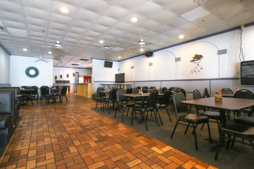 25404 Perdido Beach blvd, Orange Beach, AL for sale - Building Photo - Image 3 of 5