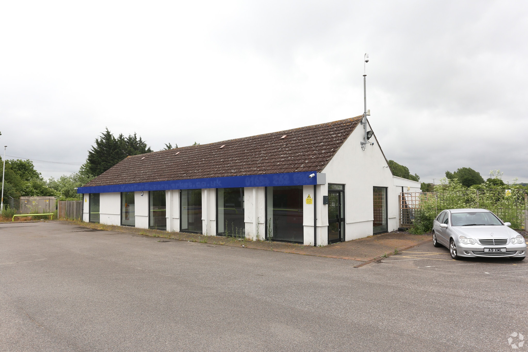London Rd, Gillingham for sale Primary Photo- Image 1 of 1